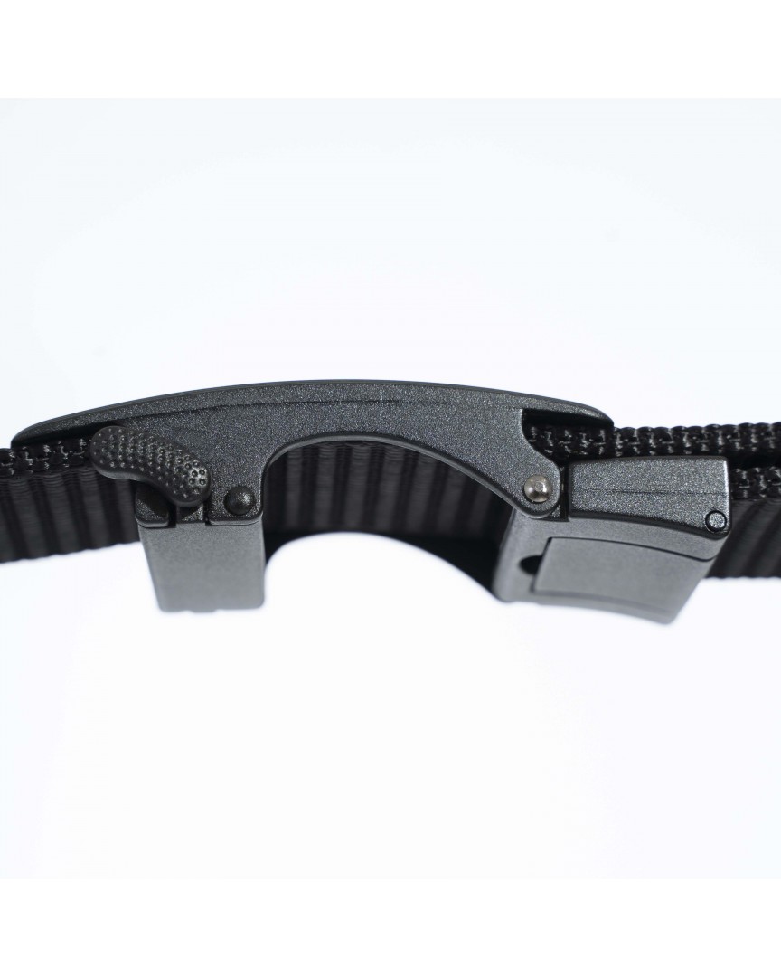 REGAL-BELT-35MM-BLK-DETAIL-02-864×1080