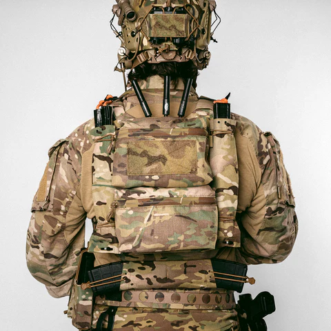 ferro-back-panel-charge-quivers-product-web-on-model-1_1161b4e0-a594-4c3f-895b-c138cb2481ce_480x480