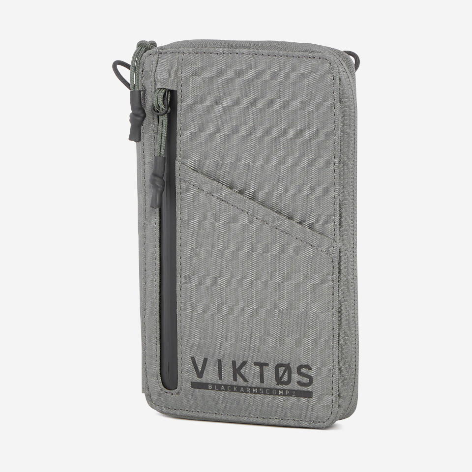 Upscale-Travel-Wallet-Greyman-Front__04555